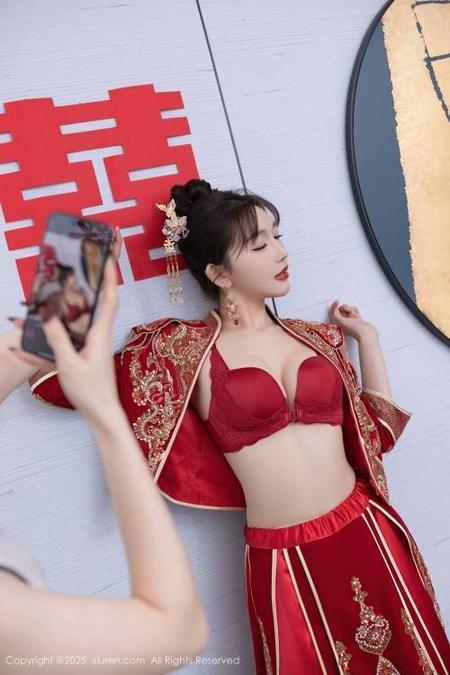 [Xiuren秀人网]2025.01.16 NO.9770 陆萱萱[82+1P/772MB]-2