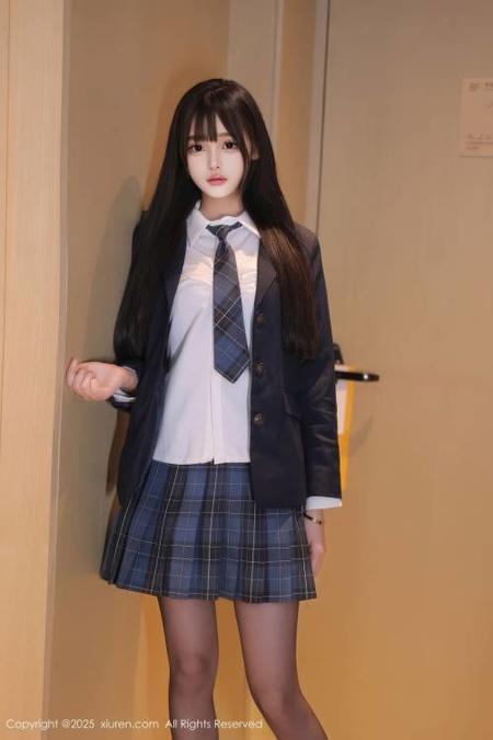 [Xiuren秀人网]2025.02.08 NO.9853 余安安[85+1P/250MB]-2